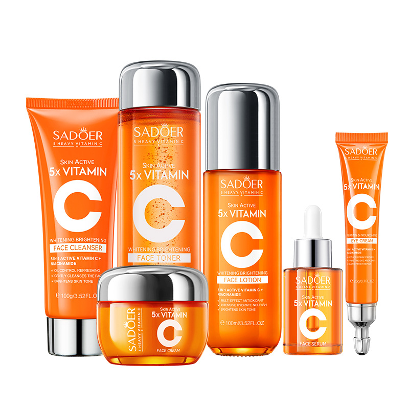 SADOER Five-fold Vitamin C Whitening and Brightening Skin Care Gift Box Skin Care Product Set