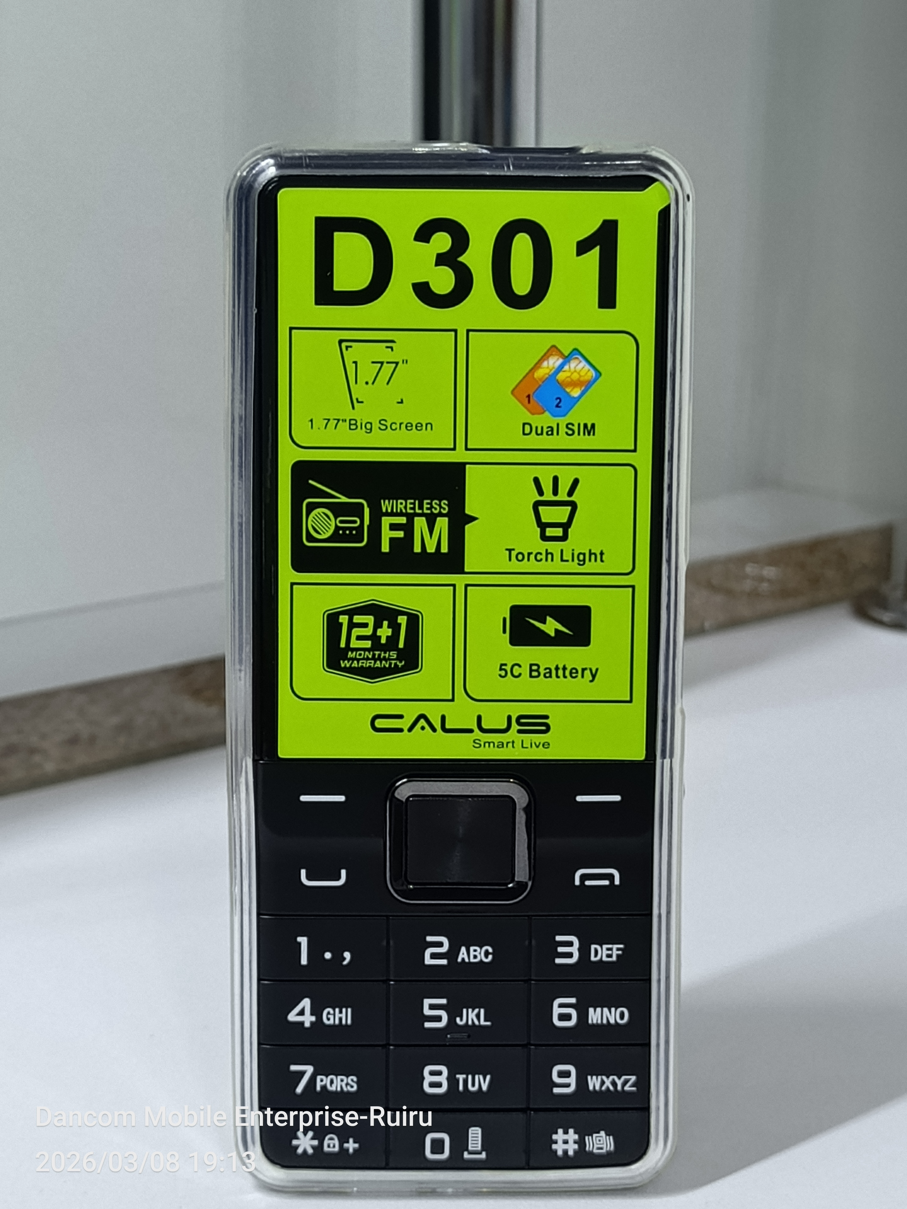 Calus D301 1.77" Dual Sim FM Radio Bluetooth Torch Camera 5C Battery-Black + Free Phone Cover