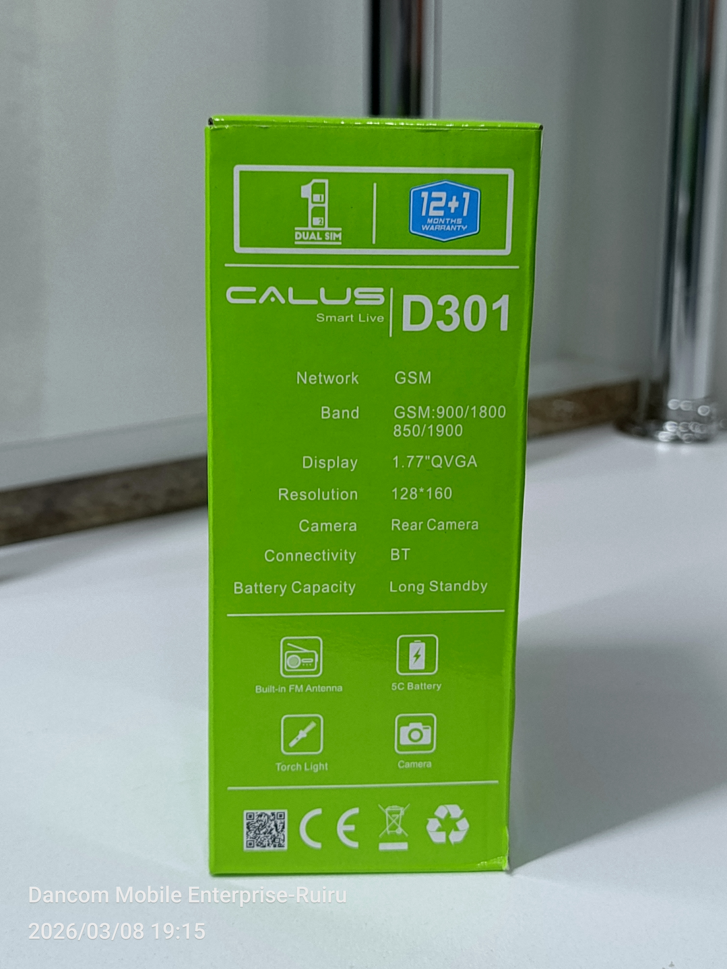 Calus D301 1.77" Dual Sim FM Radio Bluetooth Torch Camera 5C Battery-Black + Free Phone Cover