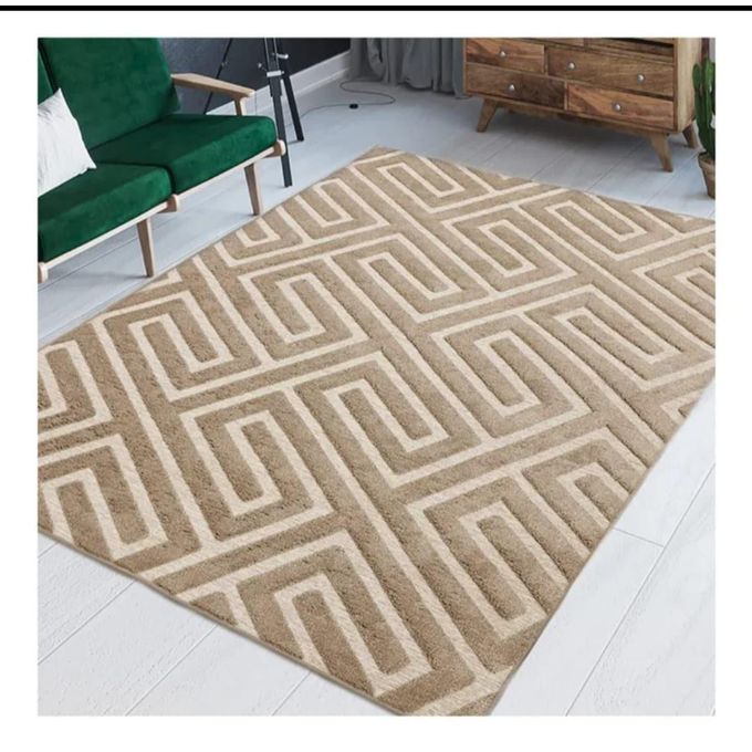 Single Size 5X8 Fts Brand New Very High Quality Stylish and Luxurious American carpet Exclusive and Enticing. Desiring To Serve The Best Experience