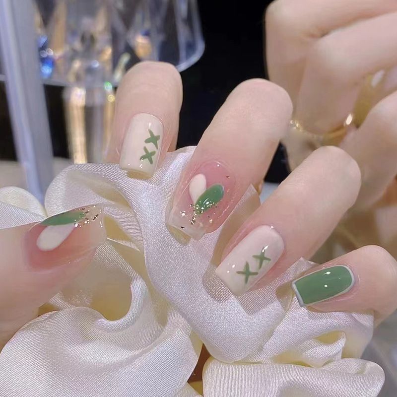 Ms.Miemie 24pcs Fake Nails Reusable Stick On Nails Press on Full Cover False Nail Tips with Jelly Stickers Makeup Accessorise view 3