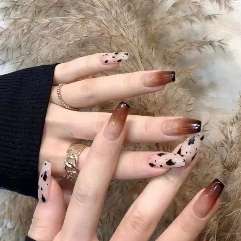 Ms.Miemie 24pcs Fake Nails Reusable Stick On Nails Press on Full Cover False Nail Tips with Jelly Stickers Makeup Accessorise view 4