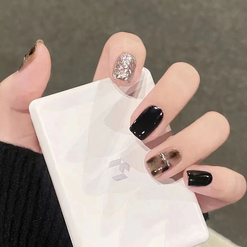 Ms.Miemie 24pcs Fake Nails Reusable Stick On Nails Press on Full Cover False Nail Tips with Jelly Stickers Makeup Accessorise view 3