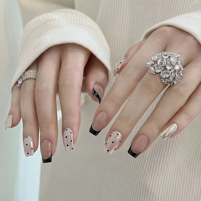 Ms.Miemie 24pcs Fake Nails Reusable Stick On Nails Press on Full Cover False Nail Tips with Jelly Stickers Makeup Accessorise view 5