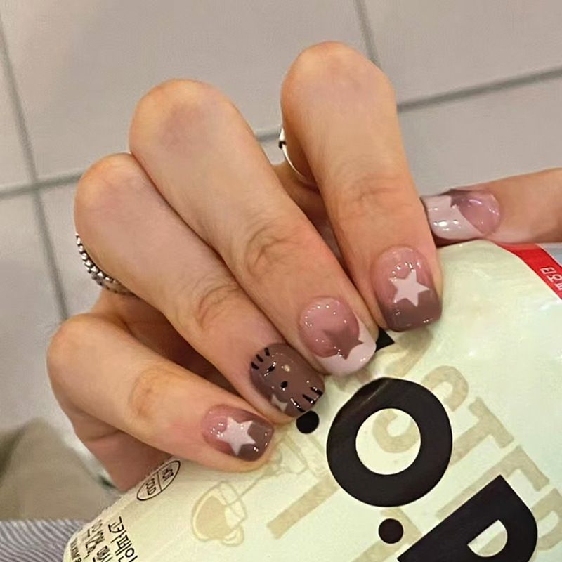 Ms.Miemie 24pcs Fake Nails Reusable Stick On Nails Press on Full Cover False Nail Tips with Jelly Stickers Makeup Accessorise view 2