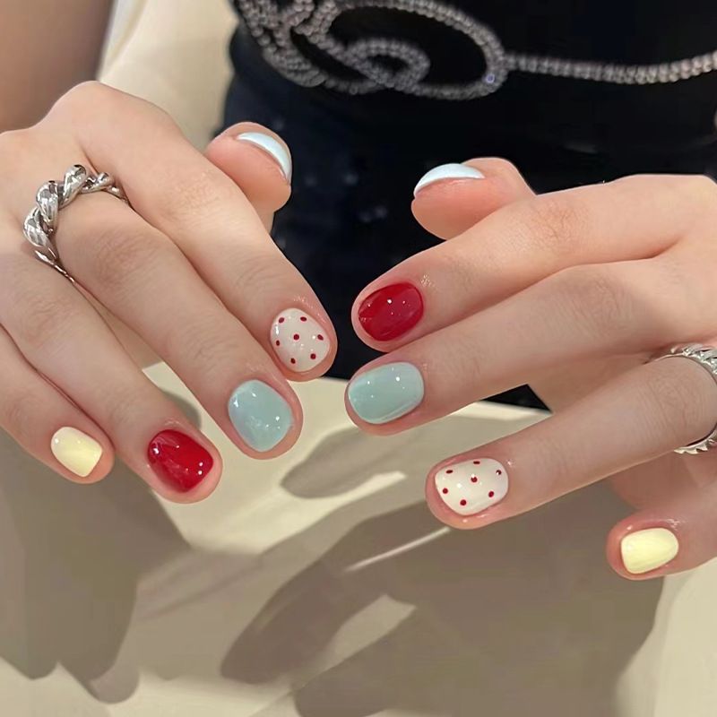 Ms.Miemie 24pcs Fake Nails Reusable Stick On Nails Press on Full Cover False Nail Tips with Jelly Stickers Makeup Accessorise view 4