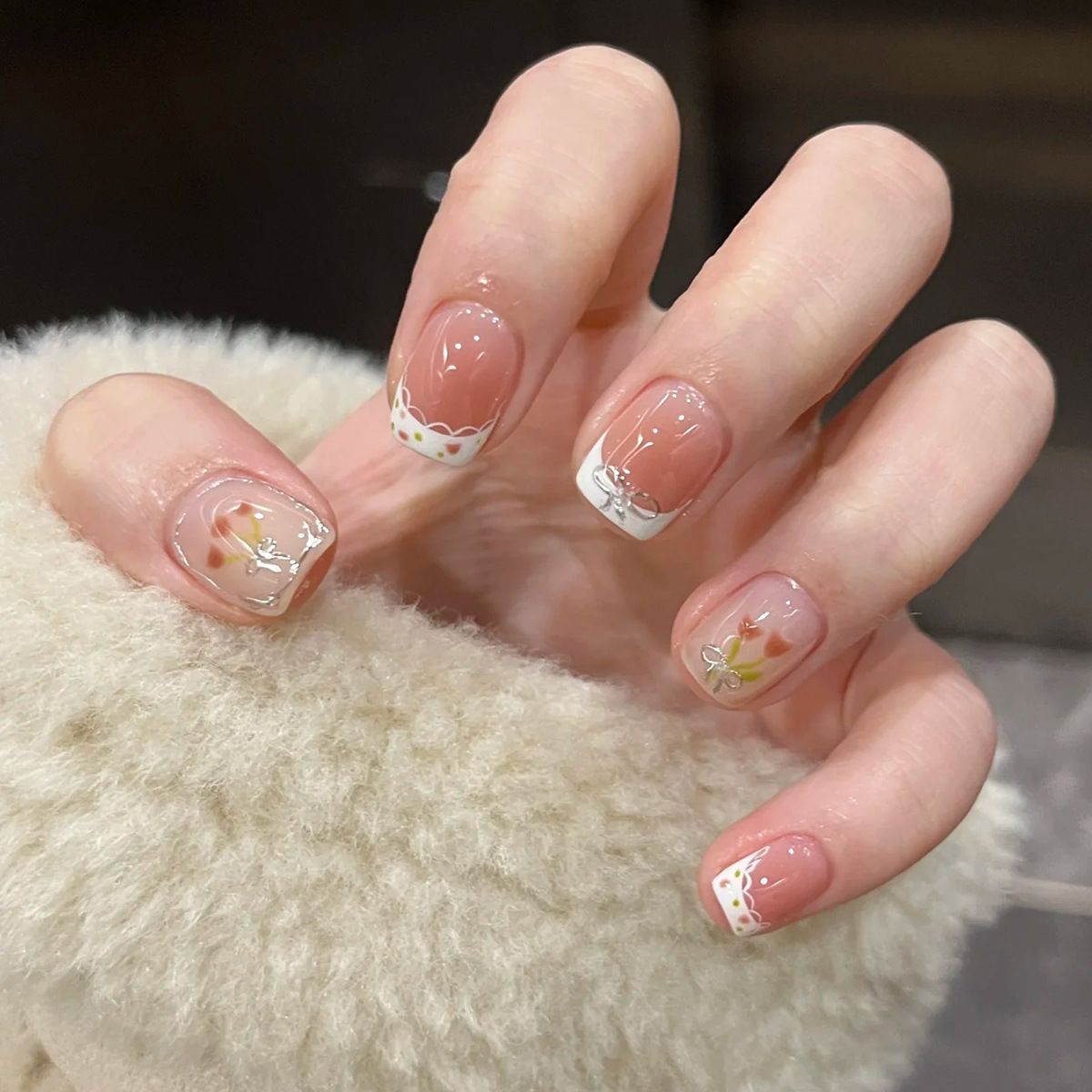 Ms.Miemie 24pcs Fake Nails Reusable Stick On Nails Press on Full Cover False Nail Tips with Jelly Stickers Makeup Accessorise view 3
