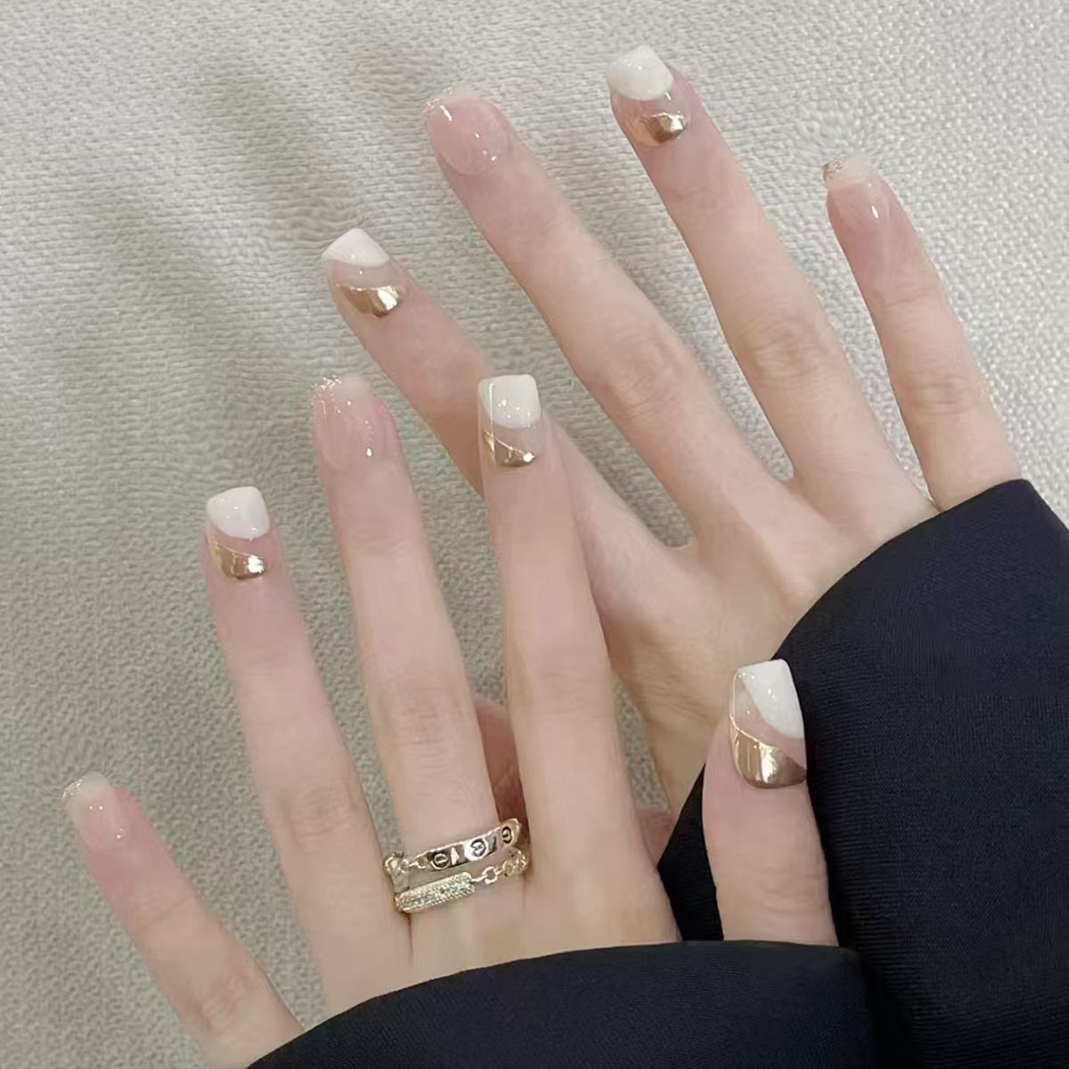 Ms.Miemie 24pcs Fake Nails Reusable Stick On Nails Press on Full Cover False Nail Tips with Jelly Stickers Makeup Accessorise view 4