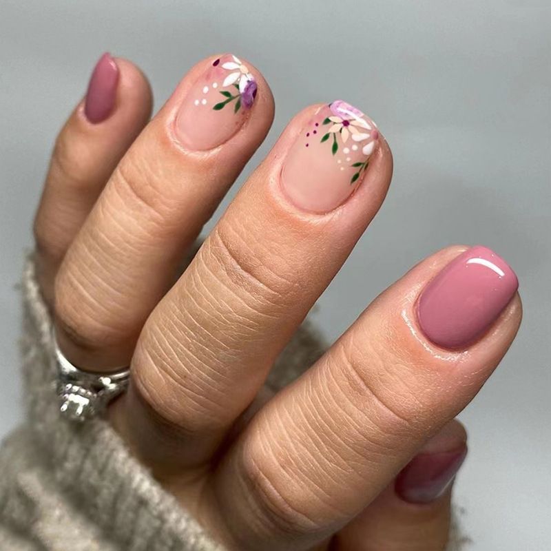 Ms.Miemie 24pcs Fake Nails Reusable Stick On Nails Press on Full Cover False Nail Tips with Jelly Stickers Makeup Accessorise view 3