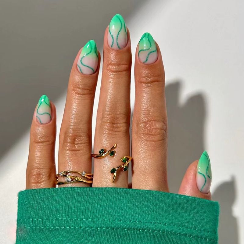 Ms.Miemie 24pcs Fake Nails Reusable Stick On Nails Press on Full Cover False Nail Tips with Jelly Stickers Makeup Accessorise view 3