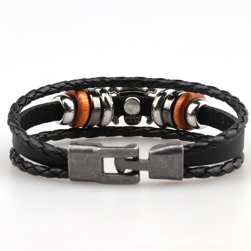 European and American popular One Piece men's leather bracelet, wooden bead skull PU leather bracelet, wristband