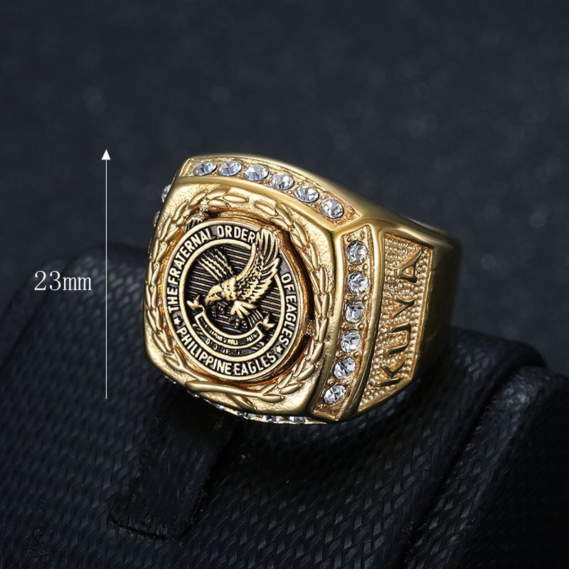 Men's jewelry Stainless steel bracelet with gold plating and diamond inlay, eagle domineering men's ring that never fades