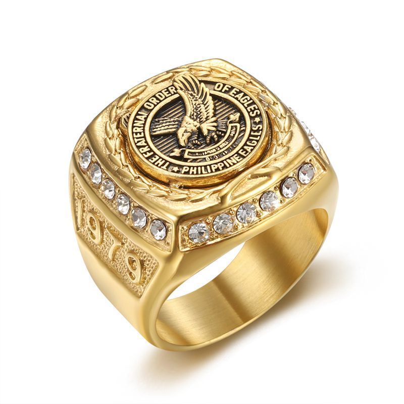 Men's jewelry Stainless steel bracelet with gold plating and diamond inlay, eagle domineering men's ring that never fades
