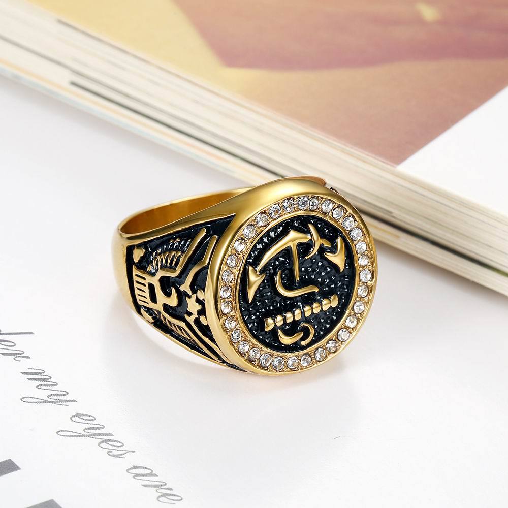 Men's jewelry rings with domineering personality, men's diamond studded boat anchor titanium steel rings, stainless steel rings that never fade