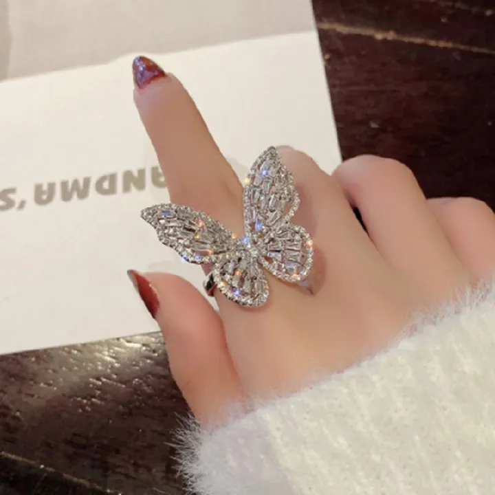Ladies' jewelry Explosive hollowed out butterfly ring, exaggerated ring, non fading hand jewelry, women's ring