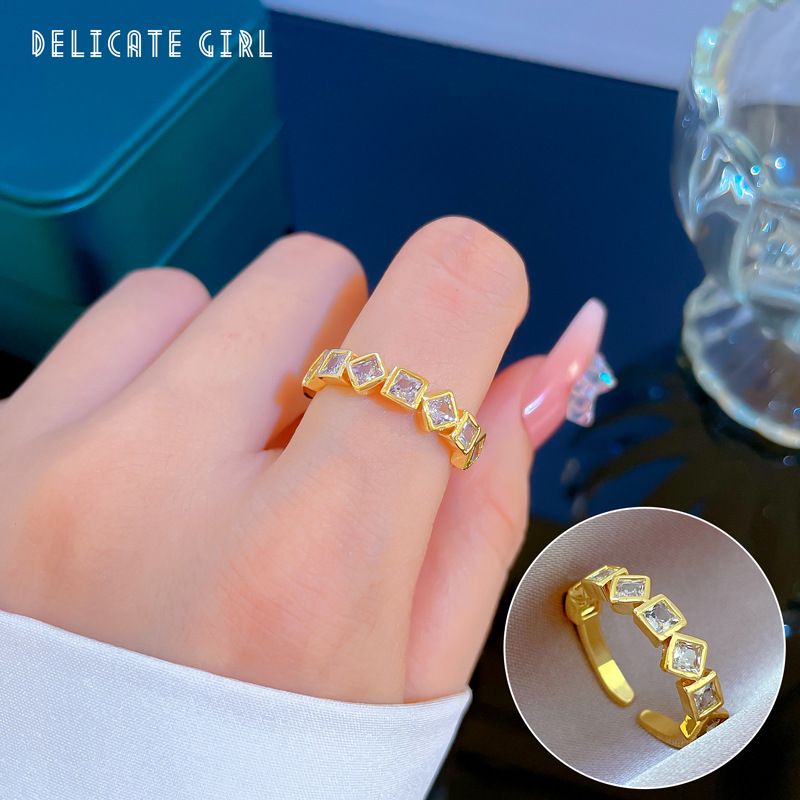 Elegant and sophisticated zircon super sparkling women's ring with adjustable opening, simple and popular Instagram Ladies' jewelry