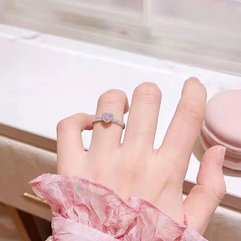 Ladies' jewelry  Hot selling love pink diamond ring that does not fade, niche Instagram style female jewelry