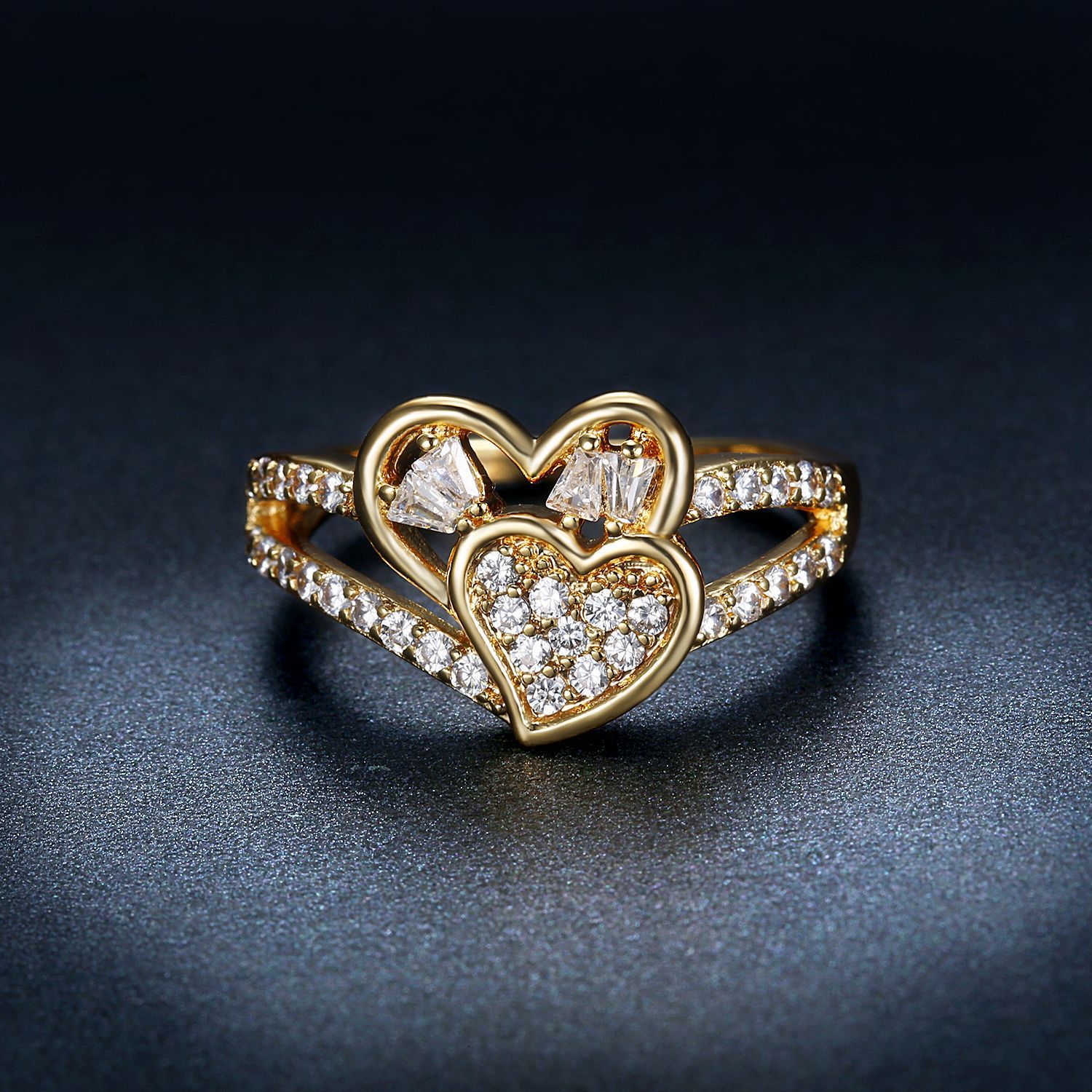 Creative hot selling new personalized twin peach heart-shaped full diamond zircon ring for women Ladies' jewelry