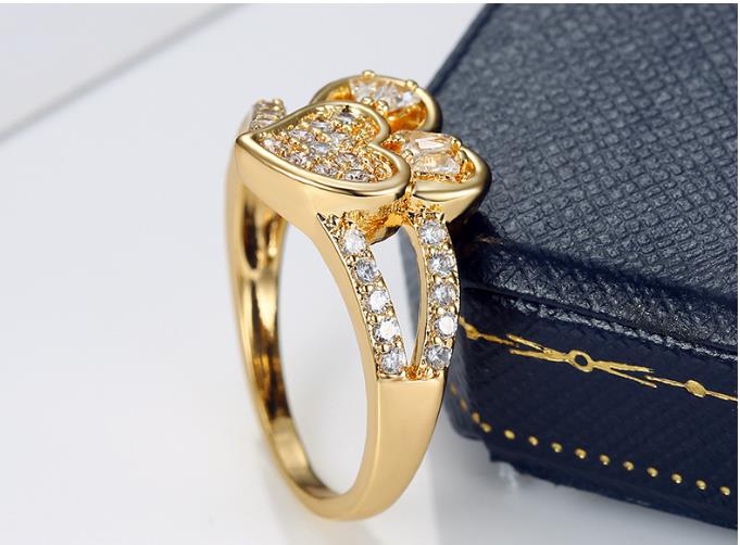 Creative hot selling new personalized twin peach heart-shaped full diamond zircon ring for women Ladies' jewelry