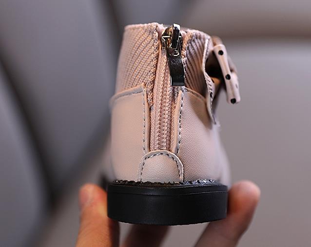 New children's cotton boots, girls' soft soled leather boots, baby's versatile and plush Martin boots