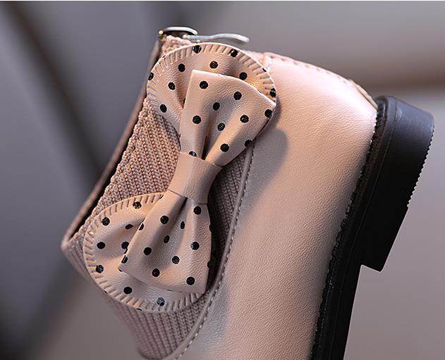 New children's cotton boots, girls' soft soled leather boots, baby's versatile and plush Martin boots