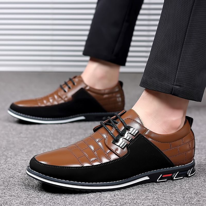 New Fashionable Men's Leather Shoes High Quality Formal Business Extra Large Fashionable Leather Shoes Horseshoe Heels Men's Shoes