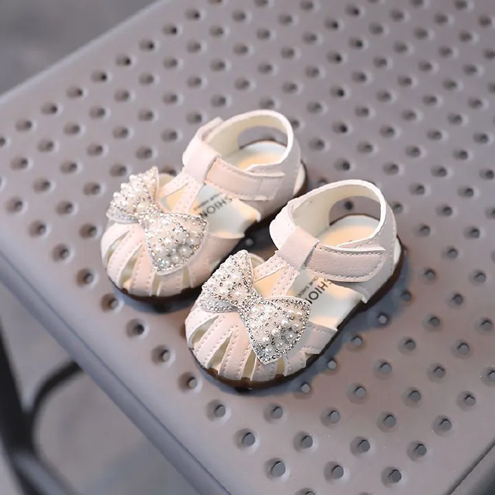 Summer baby sandals breathable baby sandals girl princess shoes anti slip lightweight walking shoes
