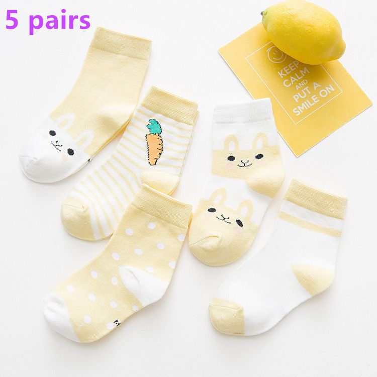 5 pairs of fresh and cute children's socks, cartoon carrot children's socks for autumn and winter, breathable cotton socks, cotton children's socks