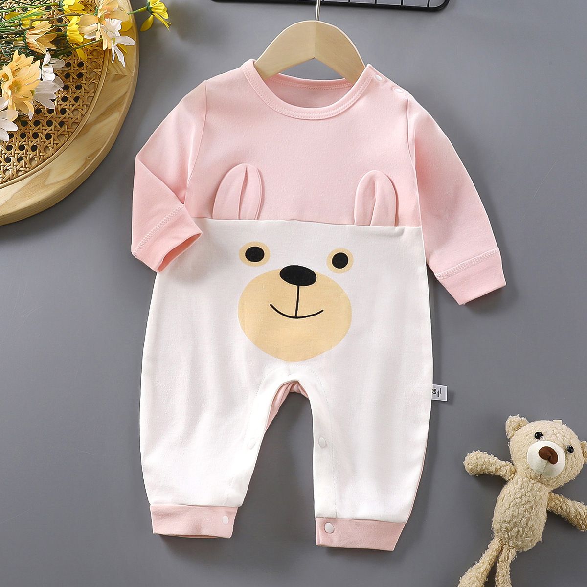 Baby jumpsuit spring and autumn new style Ha Yi long sleeved pure cotton crawling clothes baby clothing baby clothes