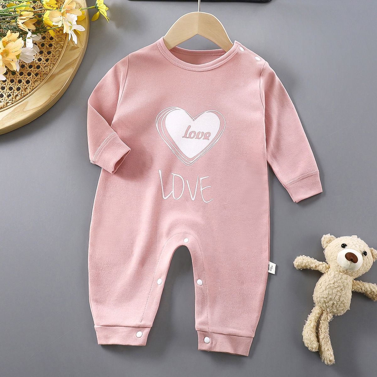 Baby jumpsuit spring and autumn new style Ha Yi long sleeved pure cotton crawling clothes baby clothing baby clothes
