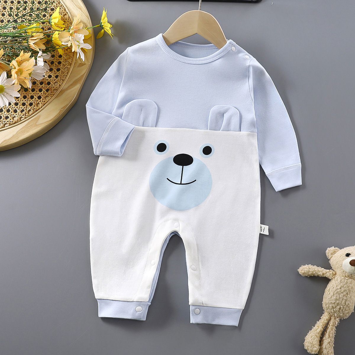 Baby jumpsuit spring and autumn new style Ha Yi long sleeved pure cotton crawling clothes baby clothing baby clothes
