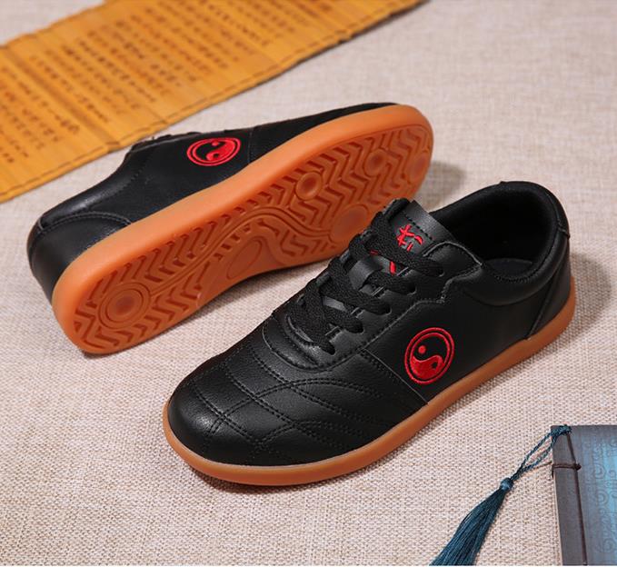 Men's sports shoes, running shoes, cow tendon sole, soft and non slip, Taekwondo and martial arts practice shoes
