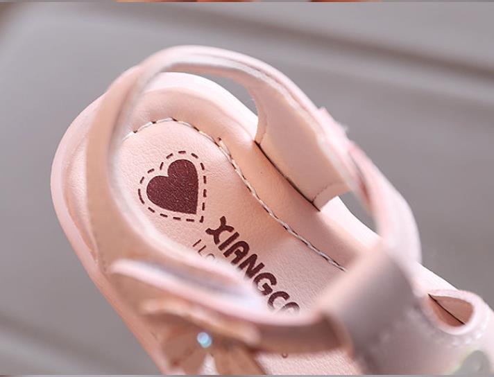 Girls' baby shoes 0-3 years old princess shoes, soft soled anti slip baby sandals, toddlers' walking shoes