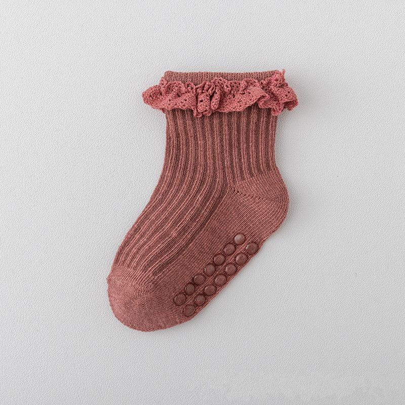 Newborn adhesive anti slip spring and autumn cotton socks for infants and young children aged 0-6 months, princess lace socks for babies, floor socks for babies