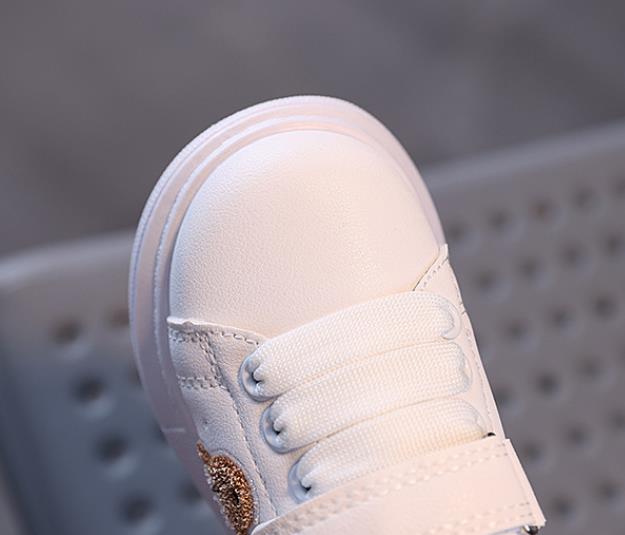Spring and Autumn Baby Walking Shoes Cartoon Soft soled White Shoes Children's Sports Shoes