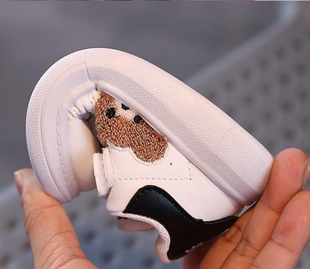 Spring and Autumn Baby Walking Shoes Cartoon Soft soled White Shoes Children's Sports Shoes