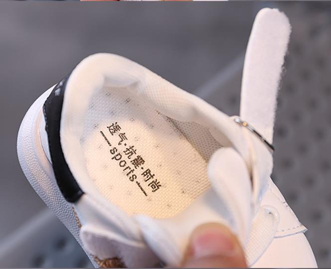 Spring and Autumn Baby Walking Shoes Cartoon Soft soled White Shoes Children's Sports Shoes