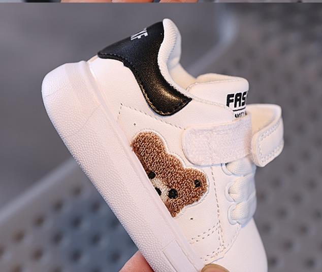 Spring and Autumn Baby Walking Shoes Cartoon Soft soled White Shoes Children's Sports Shoes