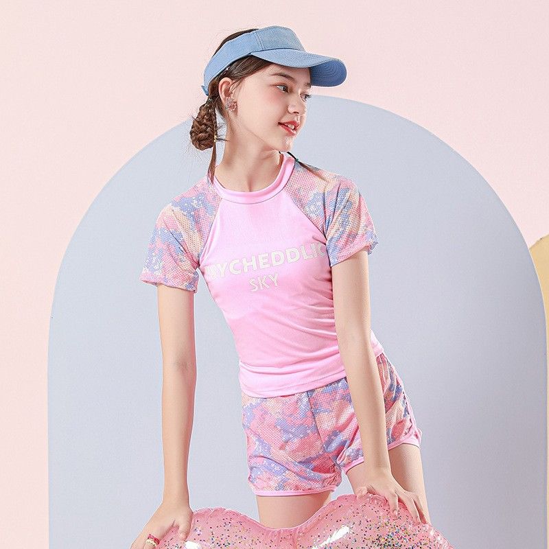 Children's swimwear, girls' split body Western style, small, medium, and large children aged 3-10, sports split body skirt style, girls' hot spring swimsuit, ertongt