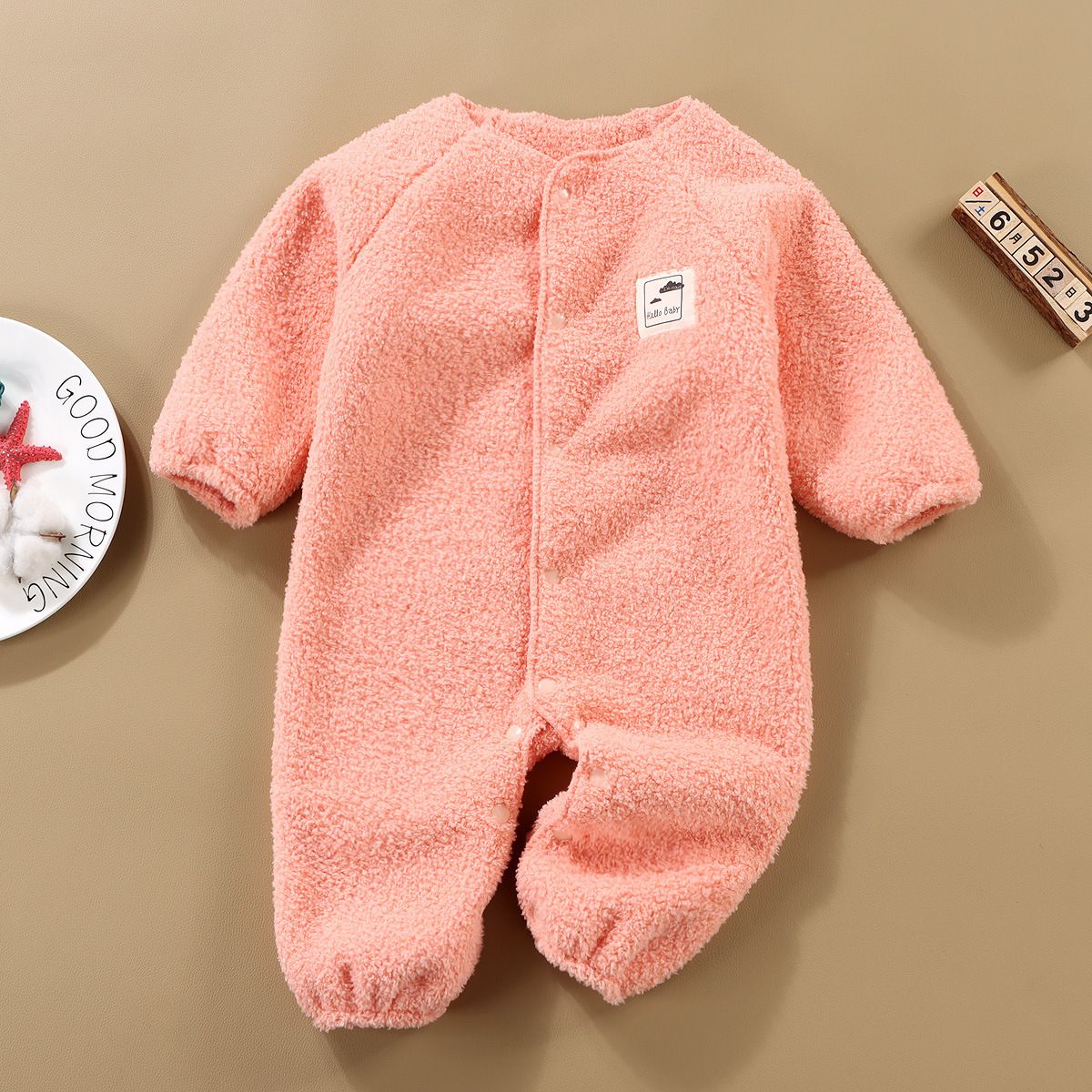 Baby clothes, autumn and winter long sleeved jumpsuit with fleece, crawling clothes, baby's outdoor thick and warm jumpsuit