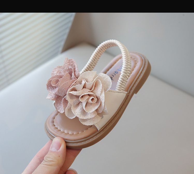 Girls' Sandals, Western Princess Shoes, Summer New Collection, Flower Decoration, Baby Soft Bottom, Open toed Beach Shoes, Trendy
