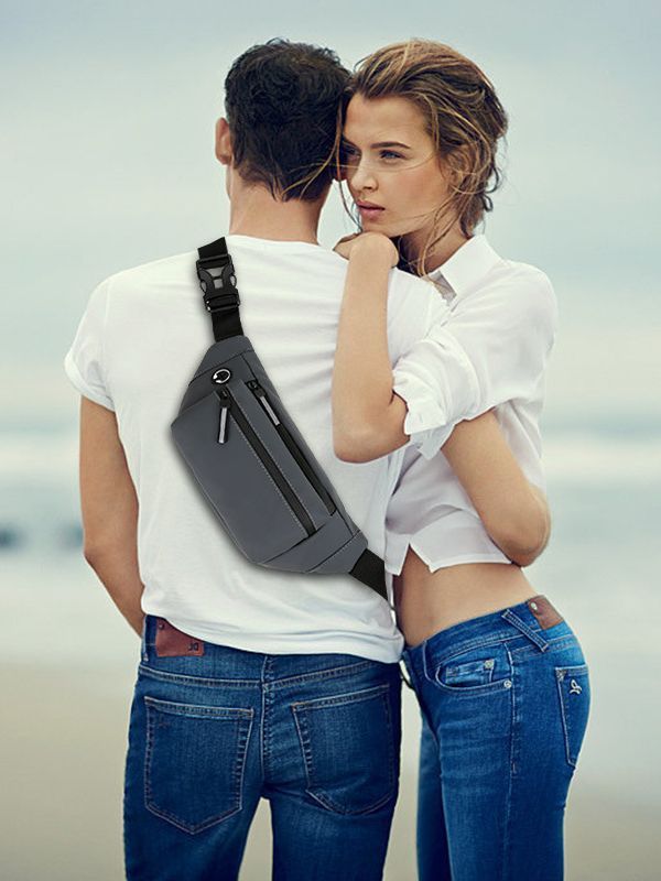 Men's lightweight outdoor waterproof leisure cycling sports crossbody bag, fashionable mobile phone chest bag