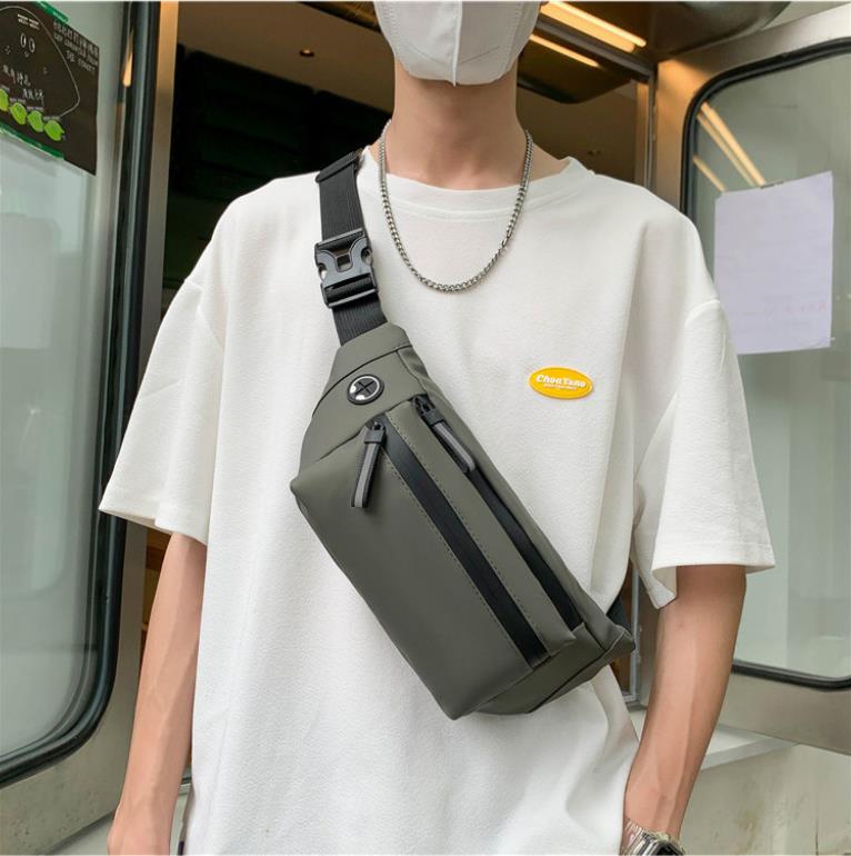 Men's lightweight outdoor waterproof leisure cycling sports crossbody bag, fashionable mobile phone chest bag