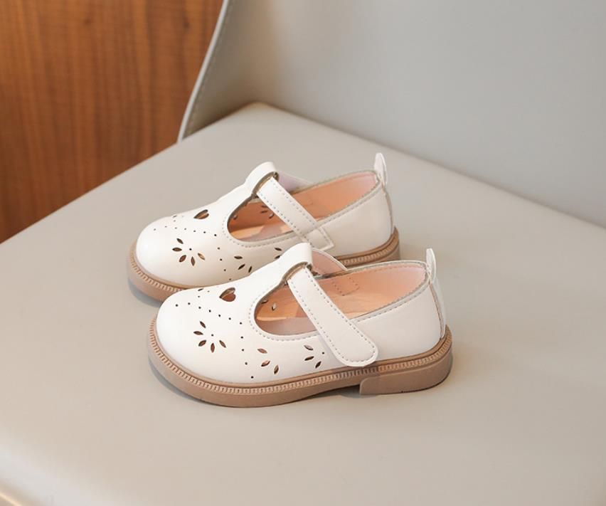 Spring and summer new girls' small leather shoes, girls' baby soft soled princess single shoes, children's solid color casual shoes