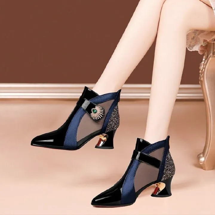 Spring/Summer New Women's Fashion Sexy Pointed Coarse Heel Sandals Coarse Heel Baotou Cool Boots Middle Heel Mesh Boots Hollow Mesh Boots Women's Shoes