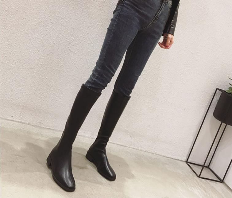Autumn and winter women's versatile waterproof and anti slip square toe boots with a height not exceeding the knee, straight leg boots, slim and long leg, knight boots, women's boots, women's shoes