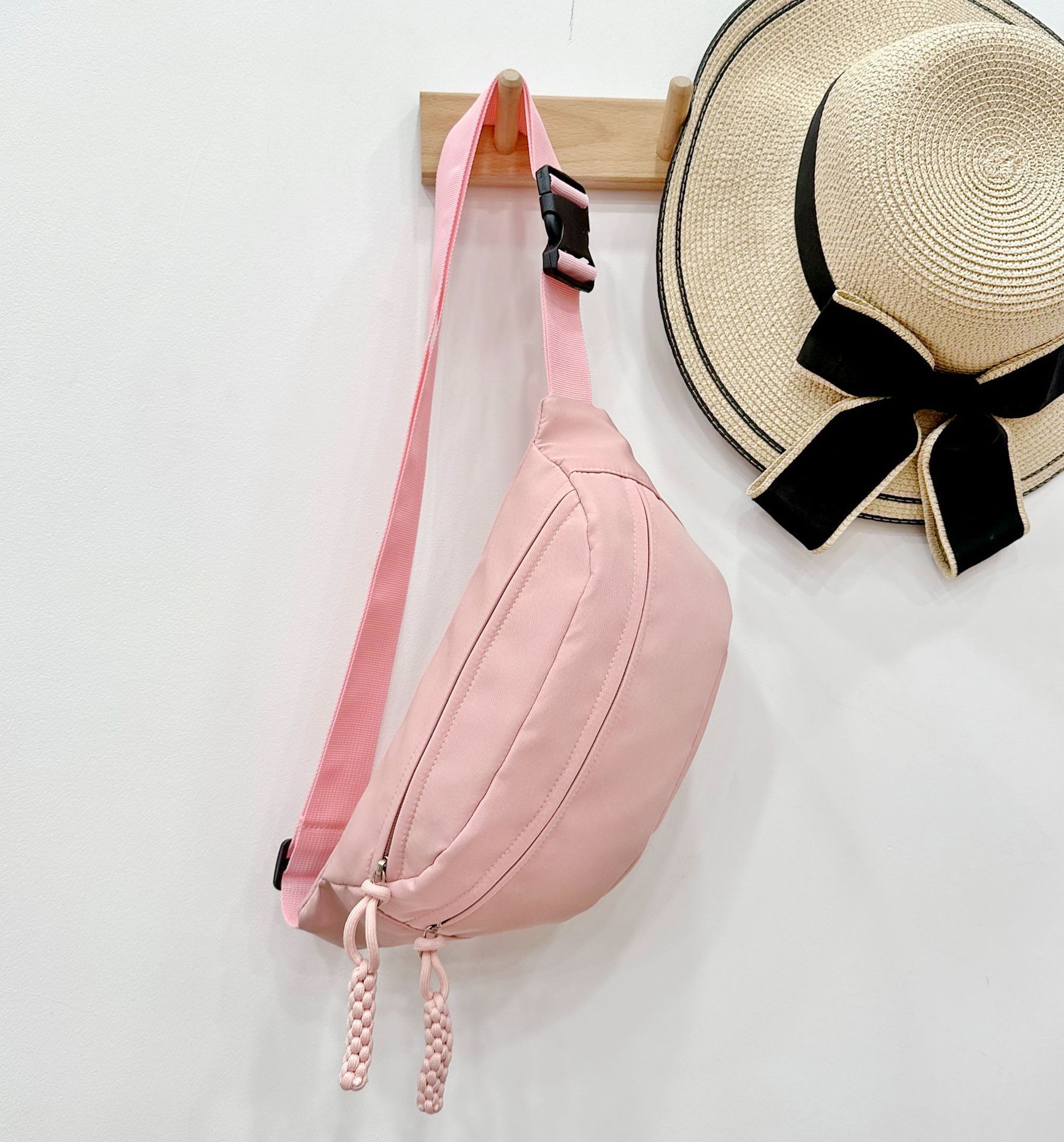 Chest bag, crossbody bag, women's casual simple single shoulder small shoulder bag, new fashionable mobile phone bag, hundred waist bag, men's bag