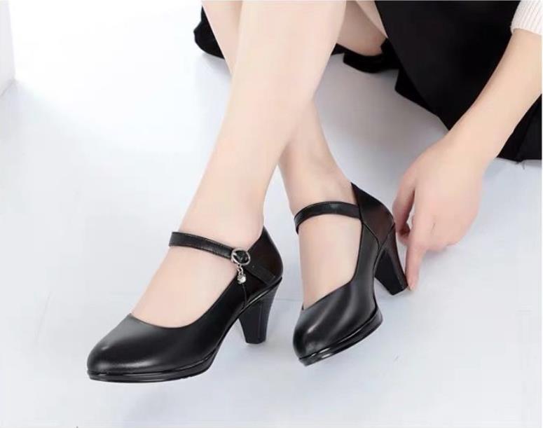 Women's comfortable mid heeled soft soled anti slip high heels, women's leather shoes, thick heels, round toe single shoes, waterproof platform, black work shoes, professional shoes