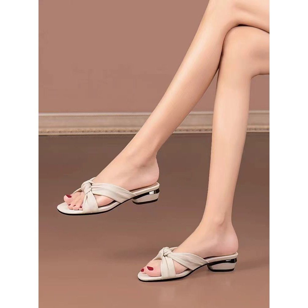 Summer fashion women's outdoor open toed sandals, thick heeled straight slippers, low heeled sandals, women's shoes