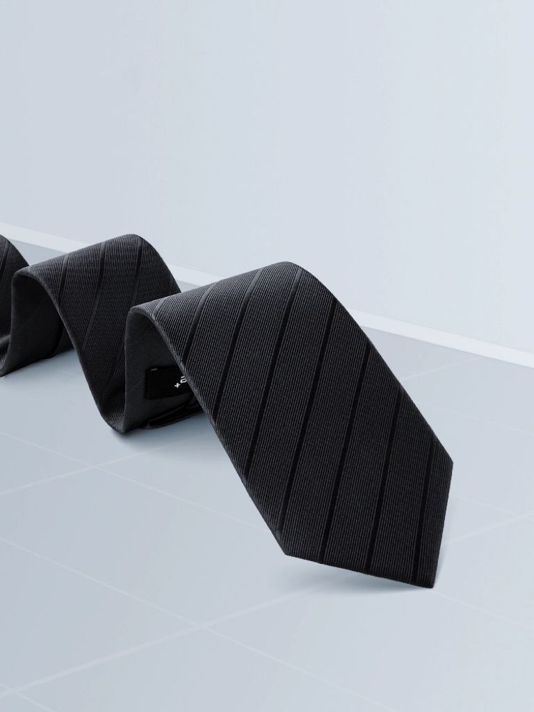Men's Formal Tie for Grooms: Fine Black Stripe Hand-Tied Tie